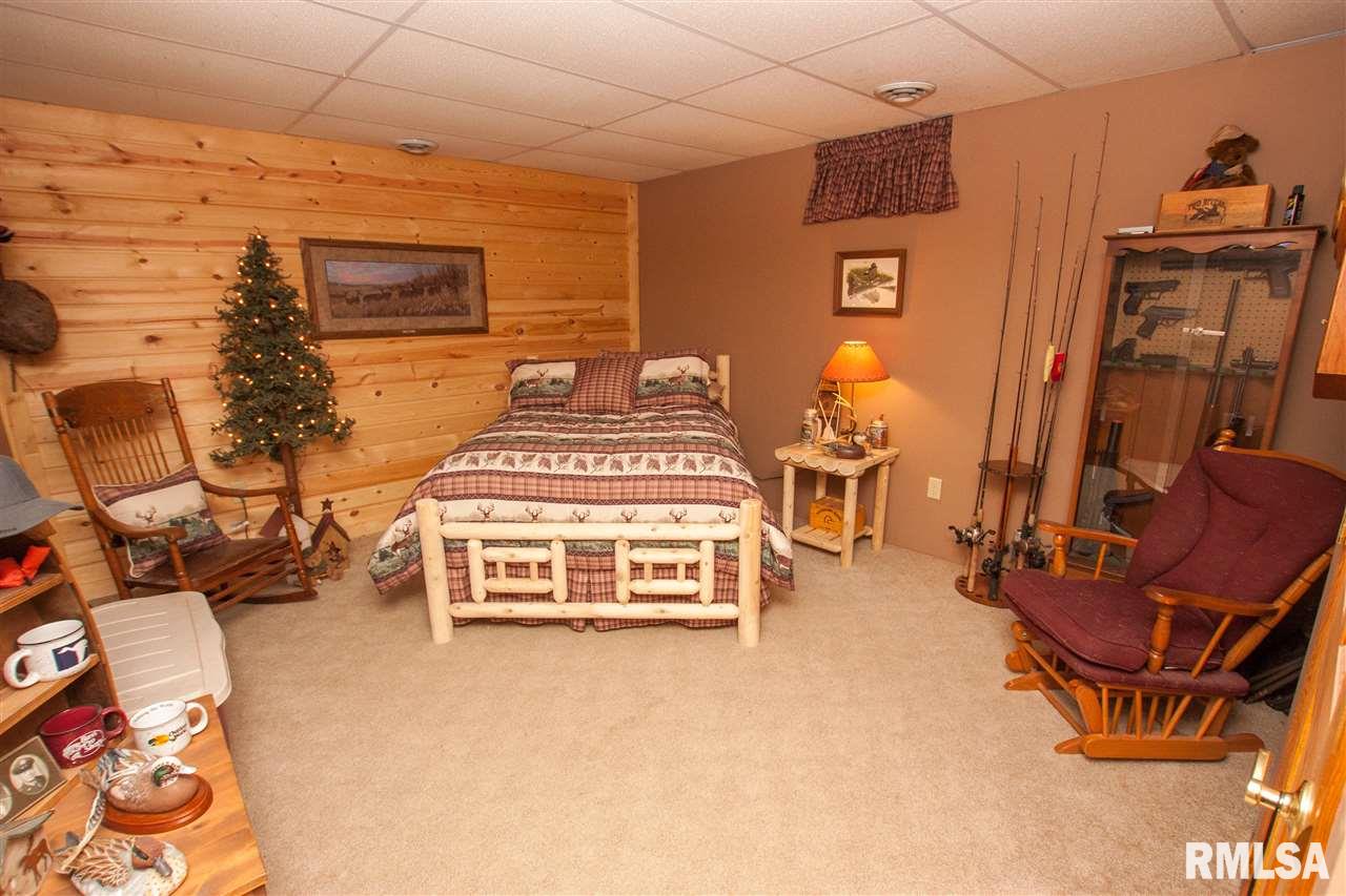 7999 Pin Oak Road Manito, IL 61546 - Photo 28 of 34 Gallery Image 28