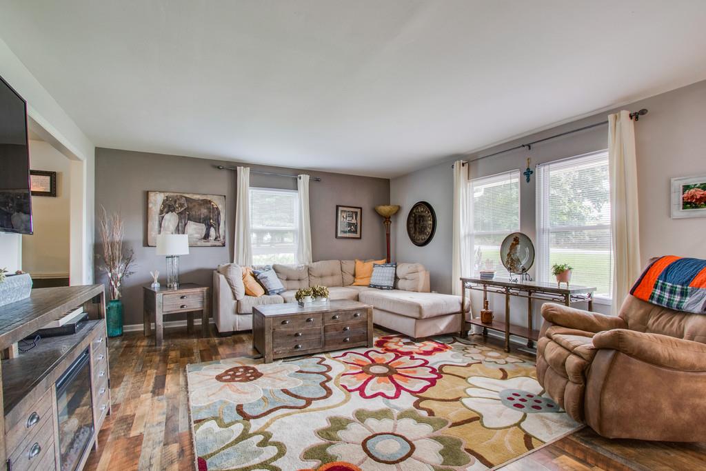 319 North Greenhill Road Mount Juliet, TN 37122 - Photo 3 of 24 Gallery Image 3