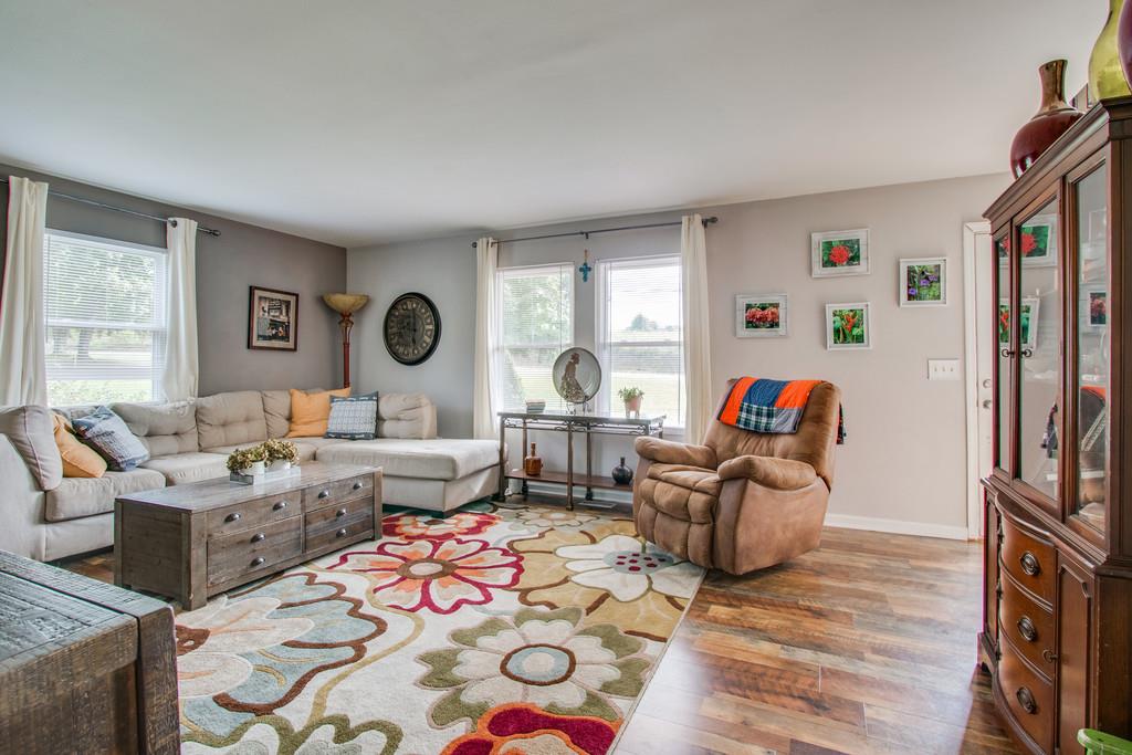319 North Greenhill Road Mount Juliet, TN 37122 - Photo 4 of 24 Gallery Image 4