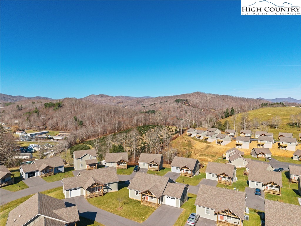 172 Morgan Place, Unit 58 Boone, NC 28607 - Photo 34 of 35 Gallery Image 34