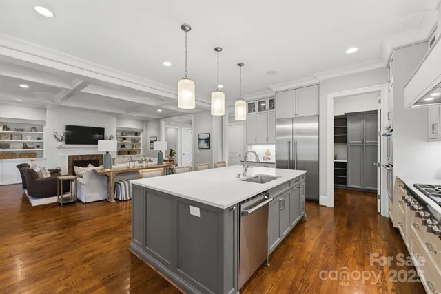 $3,200,000 | 1219 Coddington Place, Charlotte, NC 28211