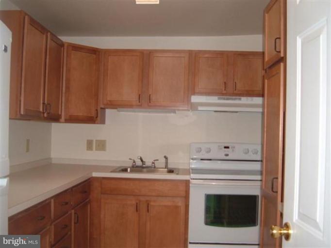 17514 York Road Hagerstown, MD 21740 - Photo 3 of 21 Kitchen