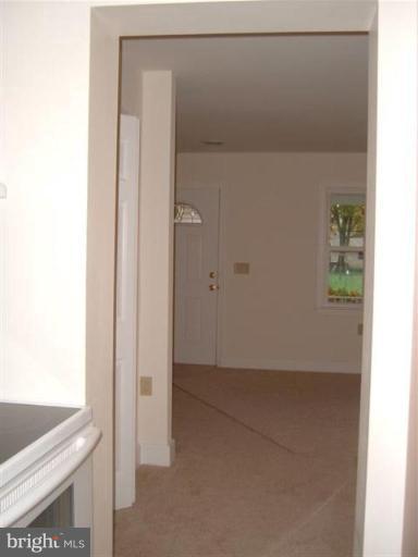 17514 York Road Hagerstown, MD 21740 - Photo 21 of 21 Living Room/Dining Room
