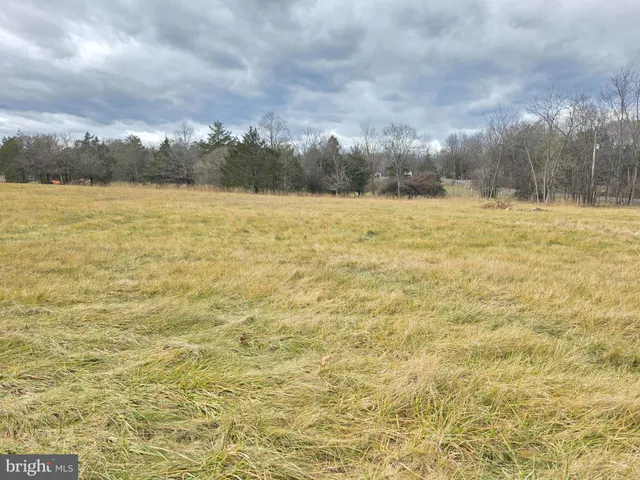 $115,000 | Lot 2-1.37 Lot 2-1.37 Acres Dodge Country Lane, Bunker Hill, WV 25413