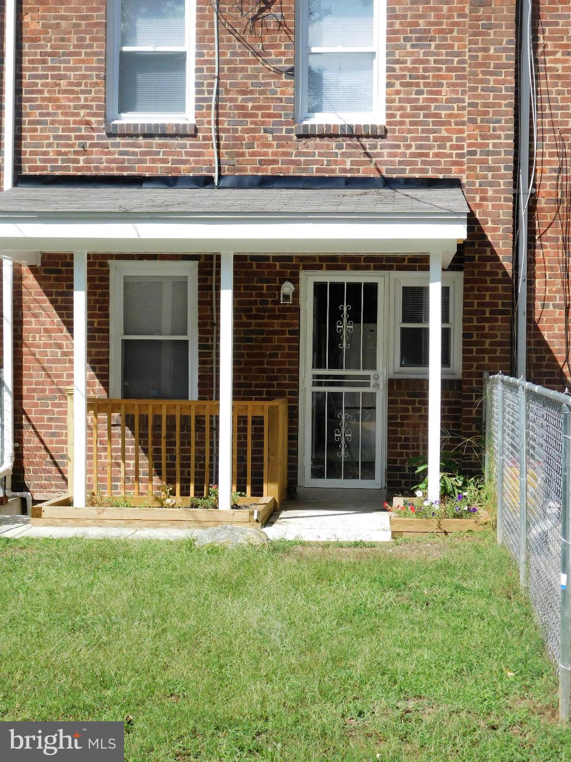 4549 Pen Lucy Road Baltimore, MD 21229 - Photo 24 of 26 Exterior (Rear)