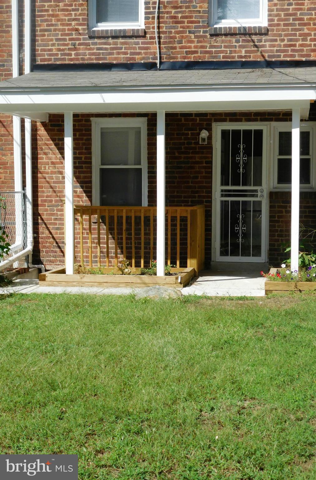 4549 Pen Lucy Road Baltimore, MD 21229 - Photo 25 of 26 Exterior (Rear)