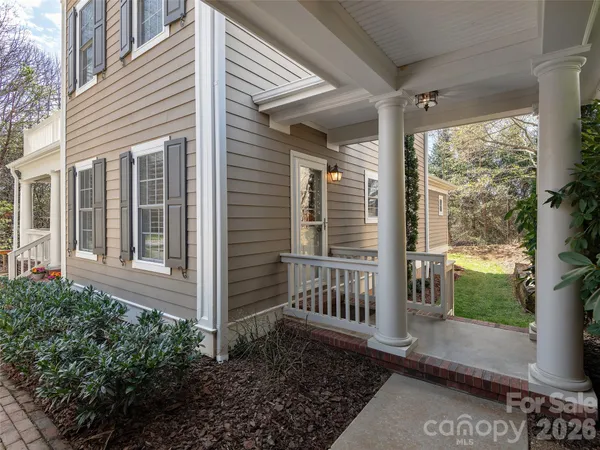 $849,000 | 1672 Olmsted Drive, Asheville, NC 28803