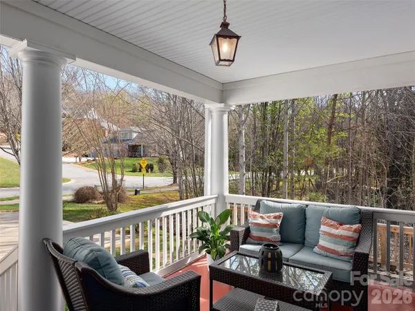 $849,000 | 1672 Olmsted Drive, Asheville, NC 28803