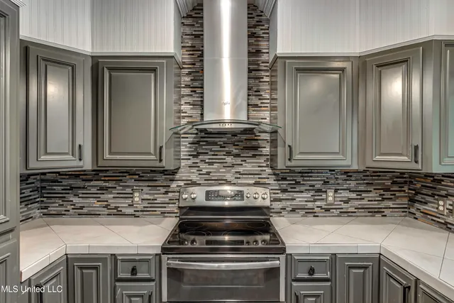 $300,000 | 9146 Highway 14, Sallis, MS 39160