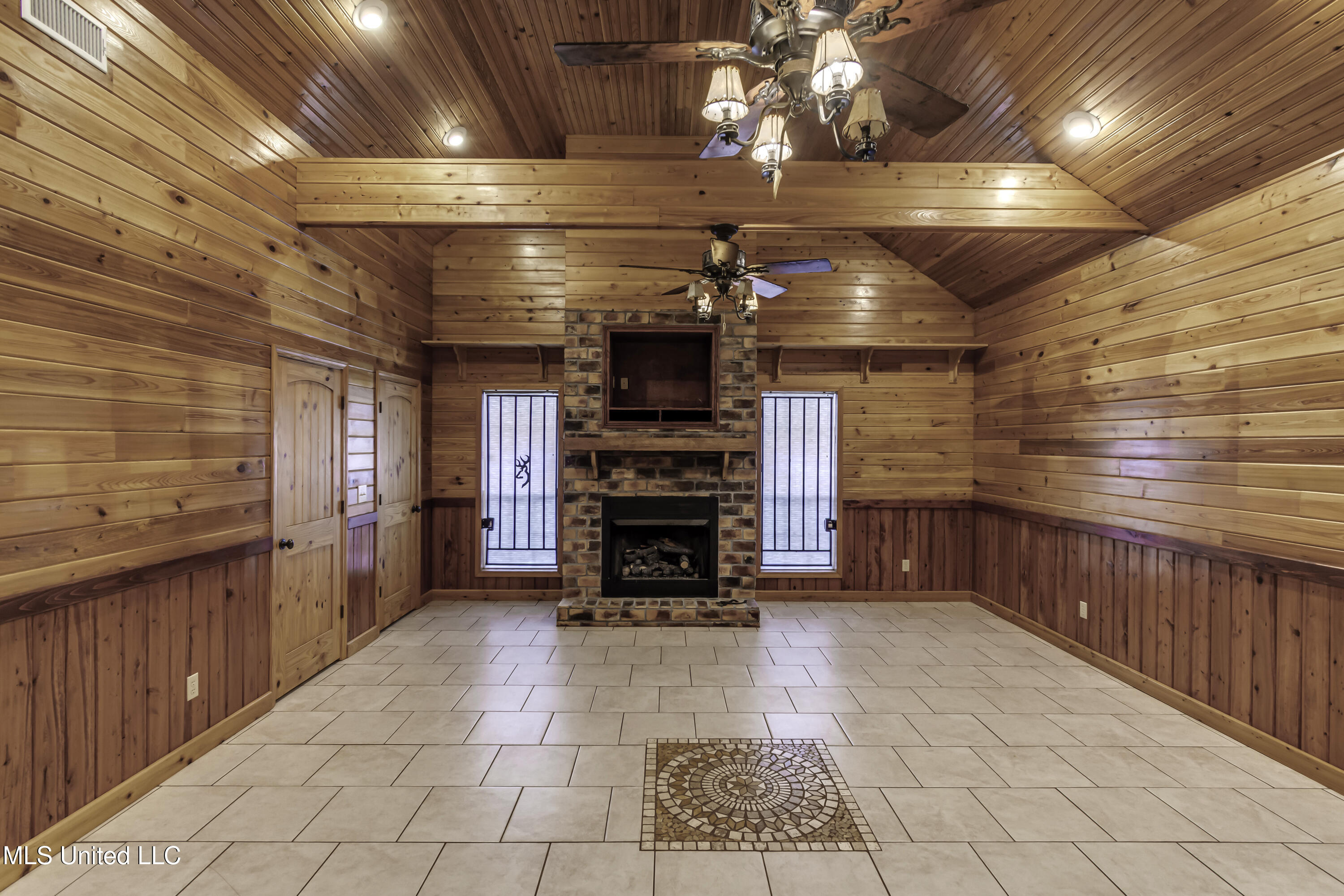 9146 Highway 14 Sallis, MS 39160 - Photo 18 of 49 9146 Hy 14-14-46