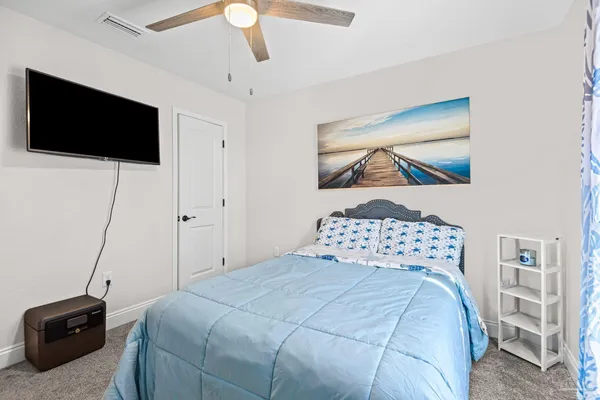 $1,950 | 7911 Twin Lake Drive, Milton, FL 32583