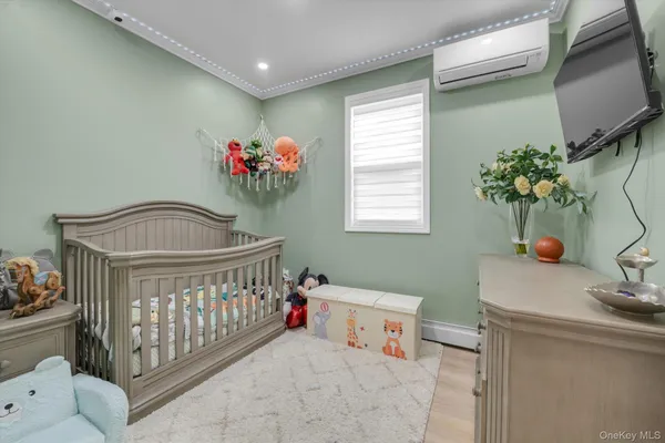 $999,999 | 101-12 108th Street | South Richmond Hill