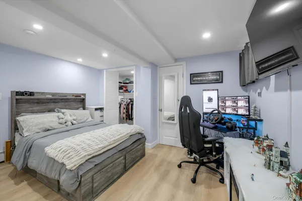 $999,999 | 101-12 108th Street | South Richmond Hill