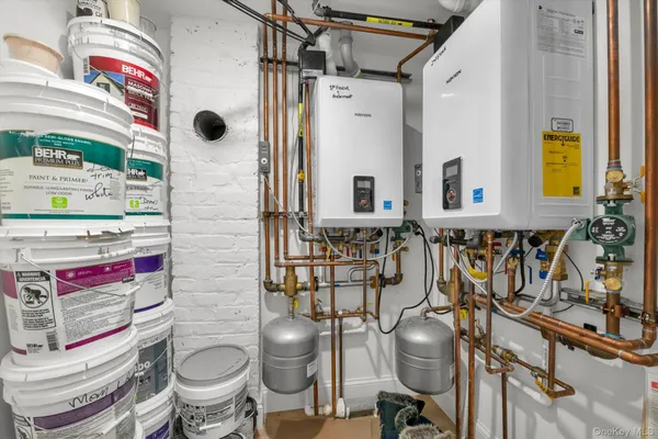 $999,999 | 101-12 108th Street | South Richmond Hill