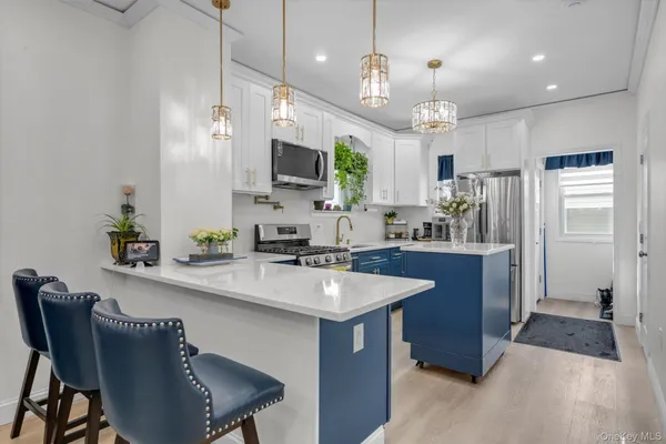 $999,999 | 101-12 108th Street | South Richmond Hill