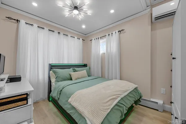 $999,999 | 101-12 108th Street | South Richmond Hill