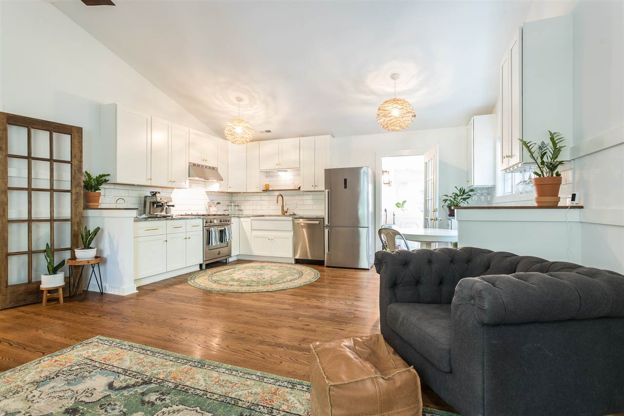1024 Mills Street Raleigh, NC 27608 - Photo 7 of 30 Photo 7