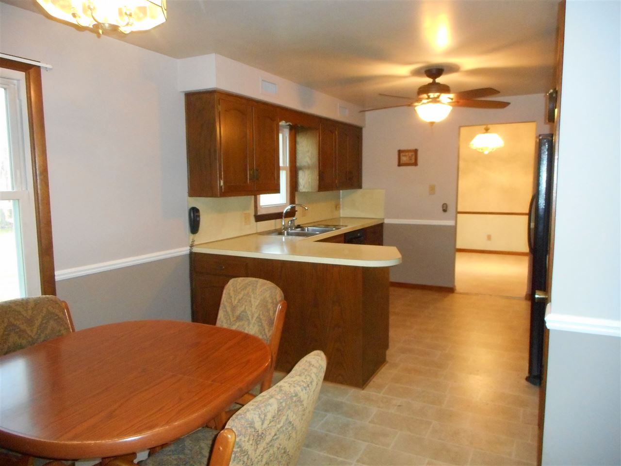 10834 Bethel Road Fort Wayne, IN 46818 - Photo 3 of 35