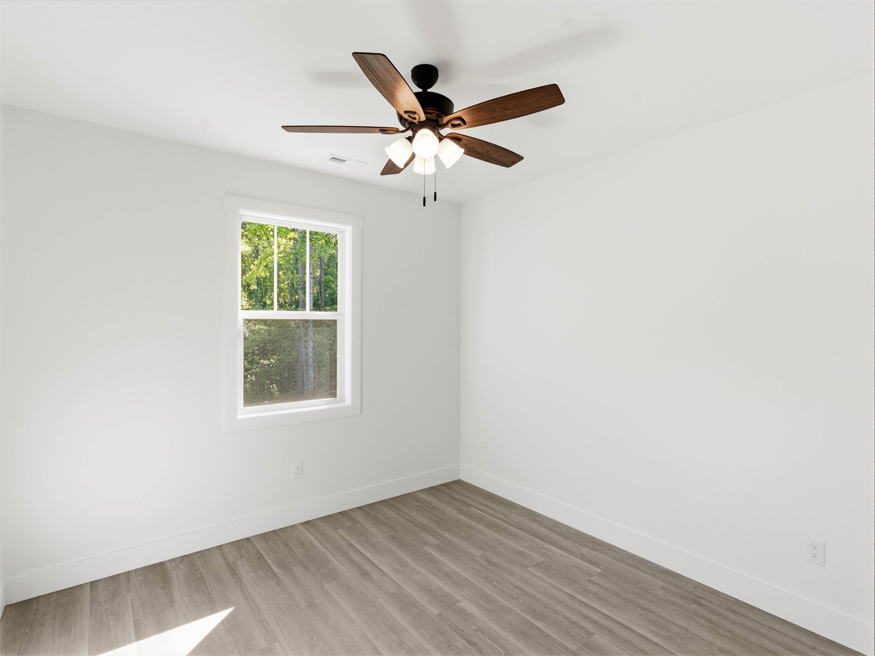 179 Susans Road Gaffney, SC 29341 - Photo 32 of 46