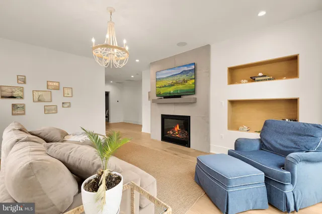 $4,090,000 | 1216 Earnestine Street, McLean, VA 22101