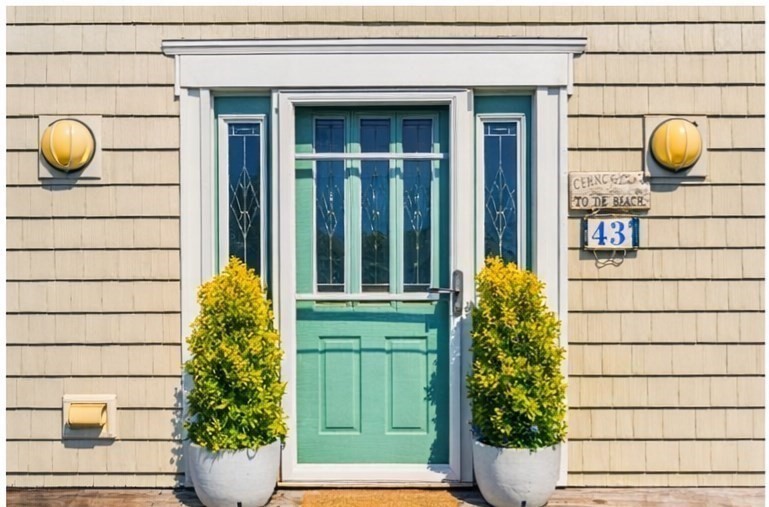 43 Maple Avenue Nahant, MA 01908 - Photo 4 of 33