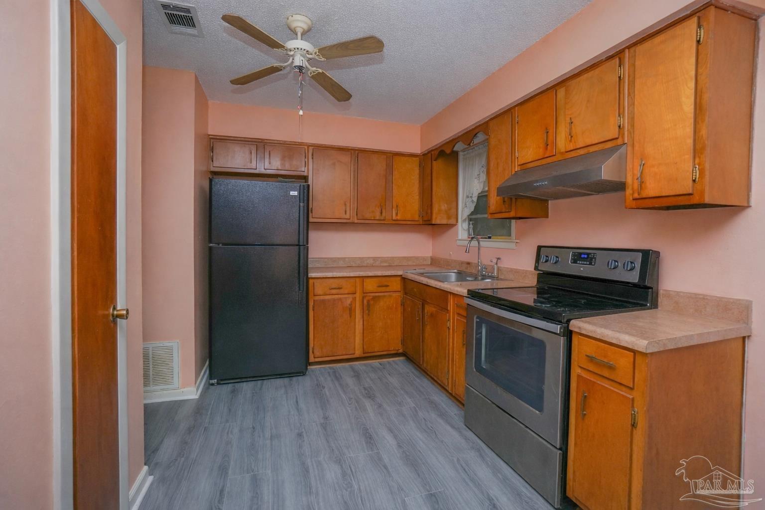 1001 Decatur Avenue Pensacola, FL 32507 - Photo 14 of 34