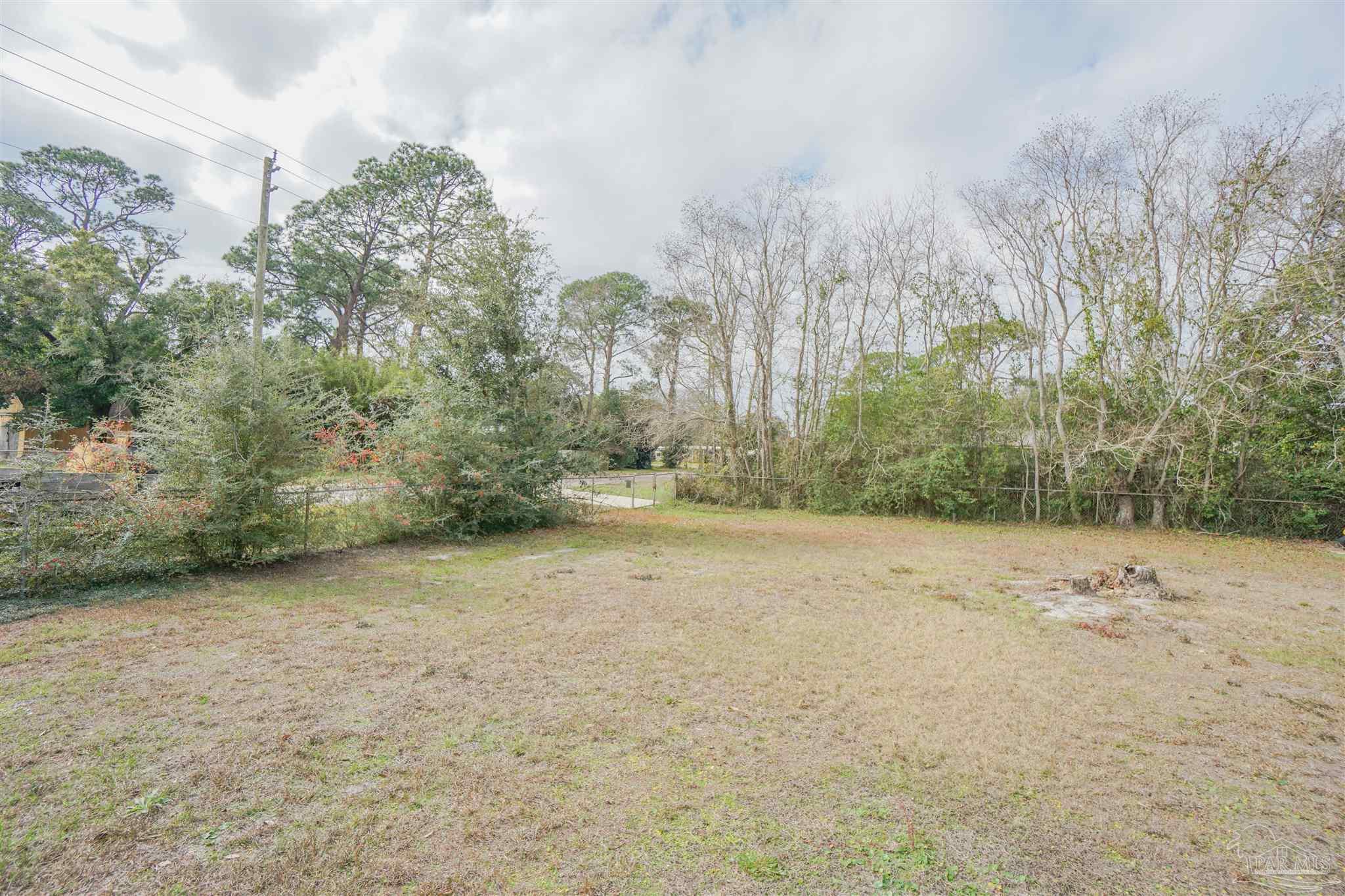 1001 Decatur Avenue Pensacola, FL 32507 - Photo 31 of 34