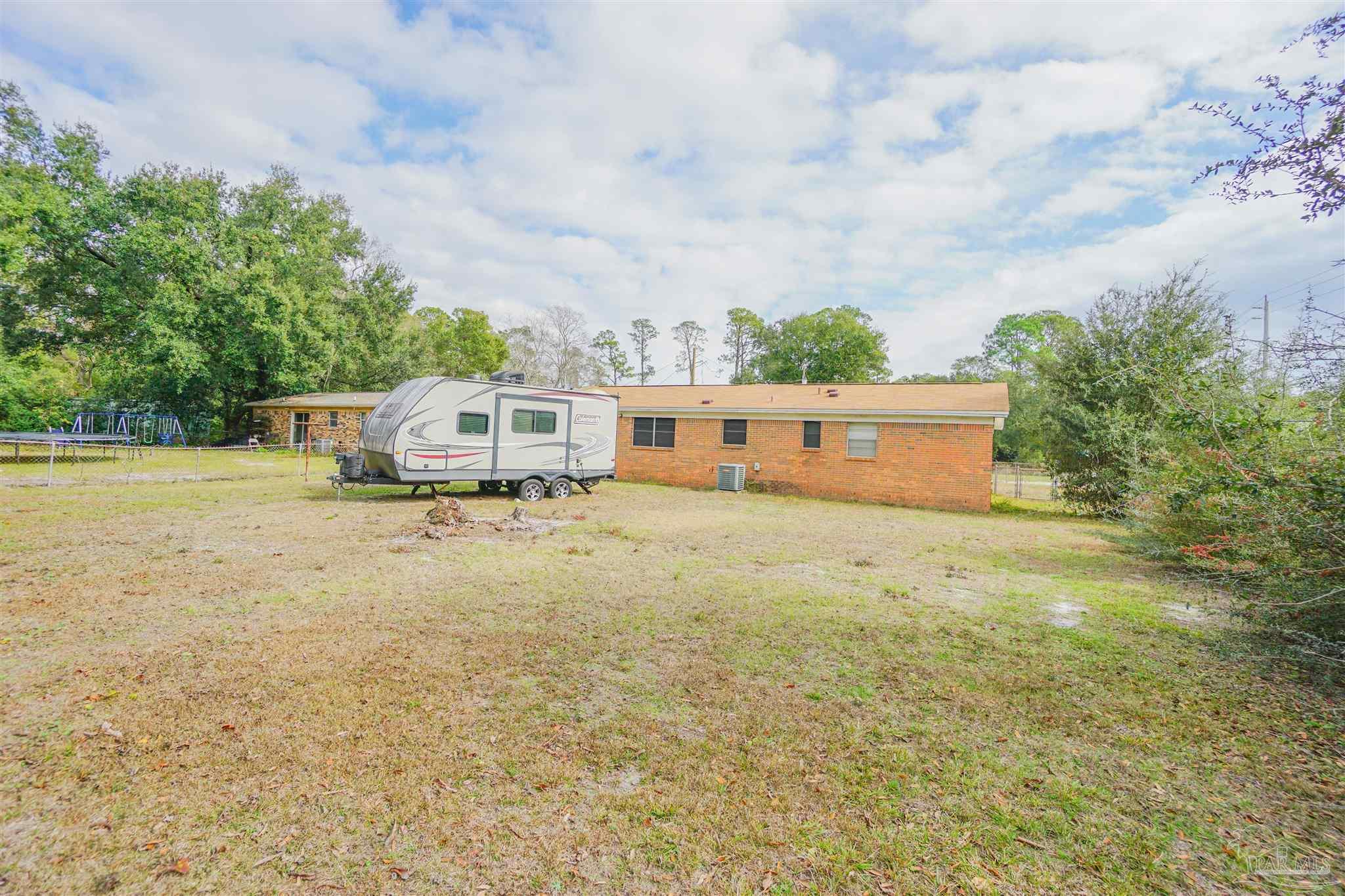 1001 Decatur Avenue Pensacola, FL 32507 - Photo 32 of 34