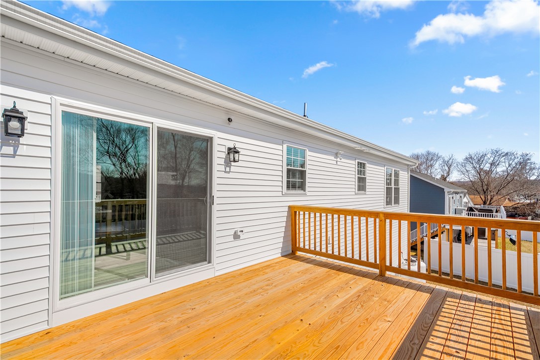 180 Bertenshaw Road Woonsocket, RI 02895 - Photo 6 of 21