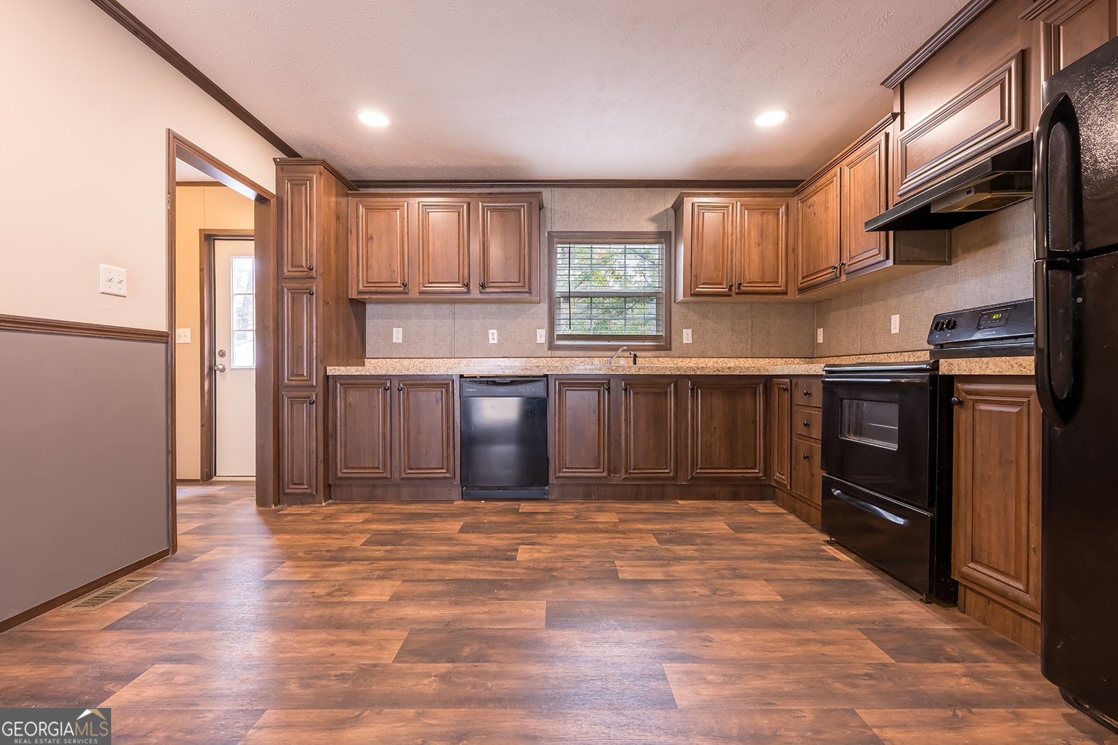 2390 Fairburn Road Douglasville, GA 30135 - Photo 7 of 18