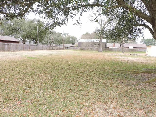 1306 Bassett Street Orange, TX 77632 - Photo 4 of 6