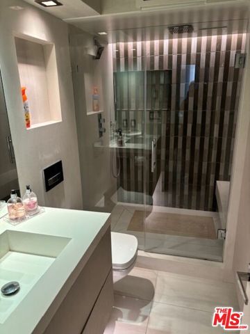 $14,000 | 201 Ocean Avenue, Unit 709B, Santa Monica, CA 90402