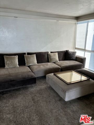 $14,000 | 201 Ocean Avenue, Unit 709B, Santa Monica, CA 90402