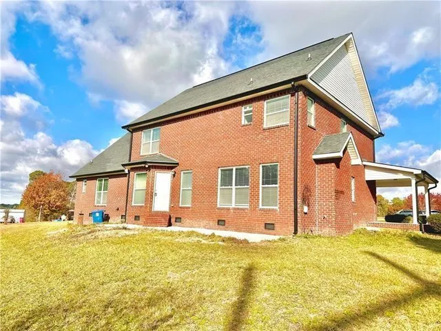 $2,300 | 312 Woodmont Court, Macon, GA 31216