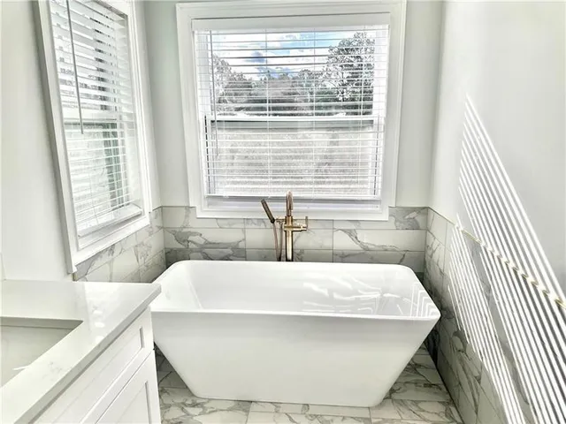 $2,300 | 312 Woodmont Court, Macon, GA 31216