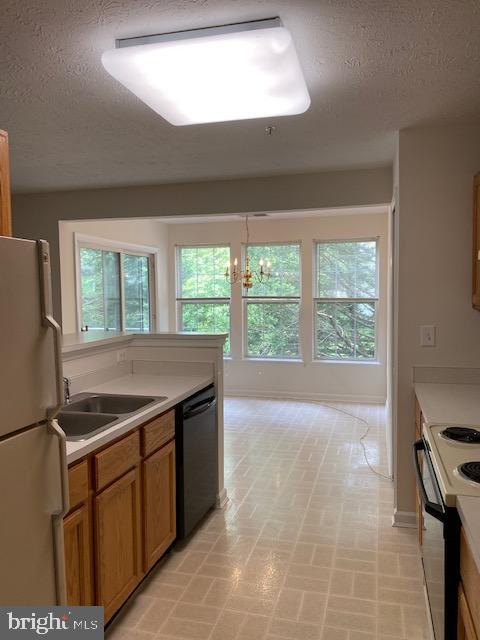 7903 Valley Manor Road, Unit 203 Owings Mills, MD 21117 - Photo 7 of 21 Kitchen