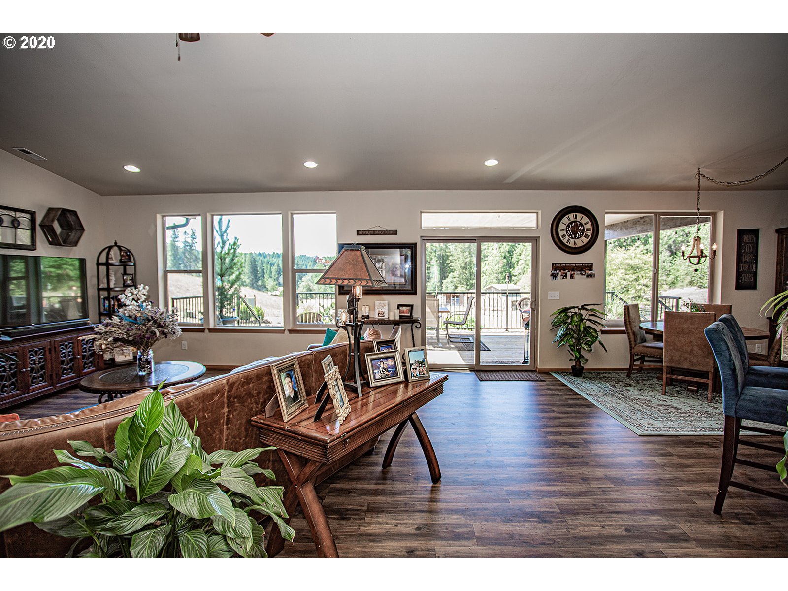 151 Lyons Road White Salmon, WA 98672 - Photo 5 of 32 Gallery Image 5