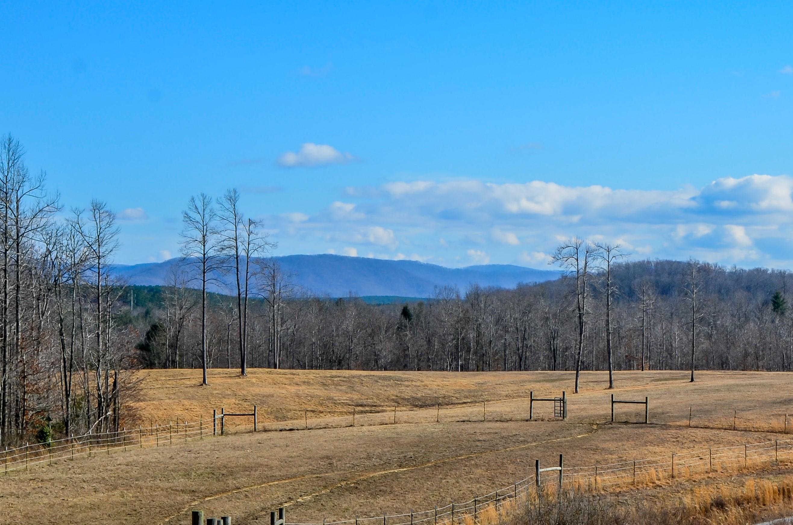 104 Zac Road Sunbright, TN 37872 - Photo 2 of 40 104 Zac Rd, Sunbright, TN 37872