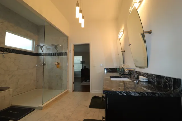 $975,000 | 4215 Chinaberry Lane, Naperville, IL 60564