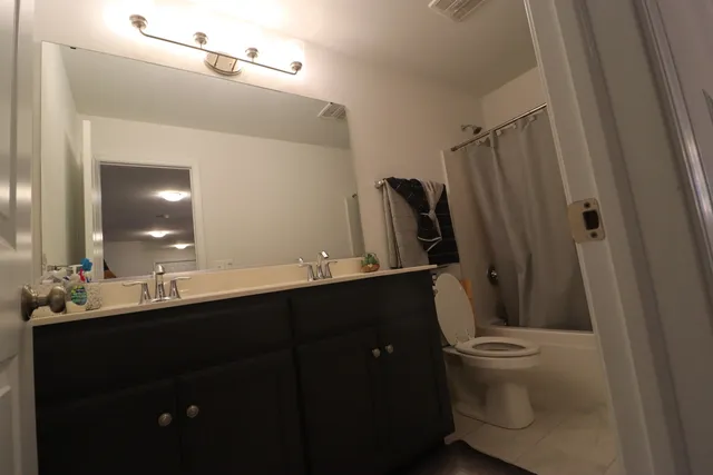 $975,000 | 4215 Chinaberry Lane, Naperville, IL 60564