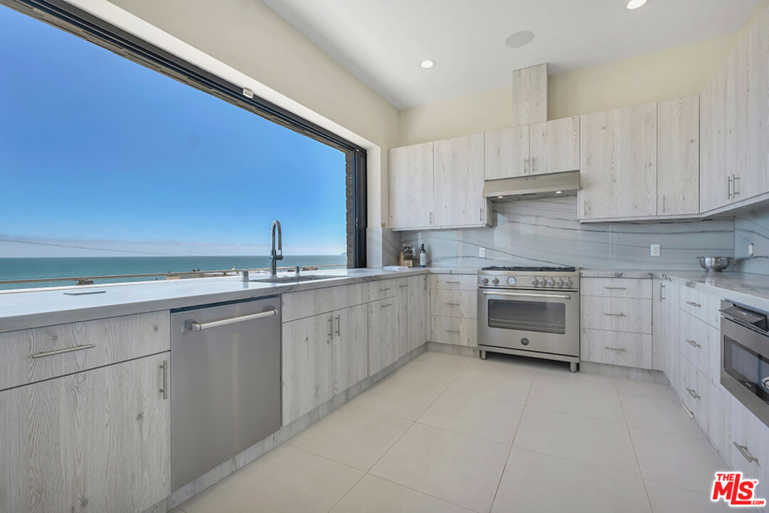 25411 Malibu Road Malibu, CA 90265 - Photo 37 of 55