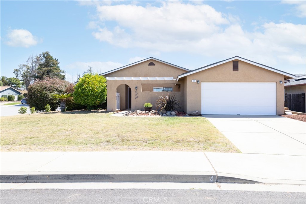 397 Nopal Way Nipomo, CA 93444 - Photo 1 of 27