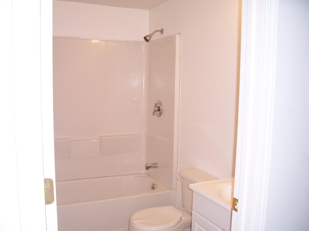 428 Winding Way Road Covington, VA 24426 - Photo 7 of 12 Bathroom