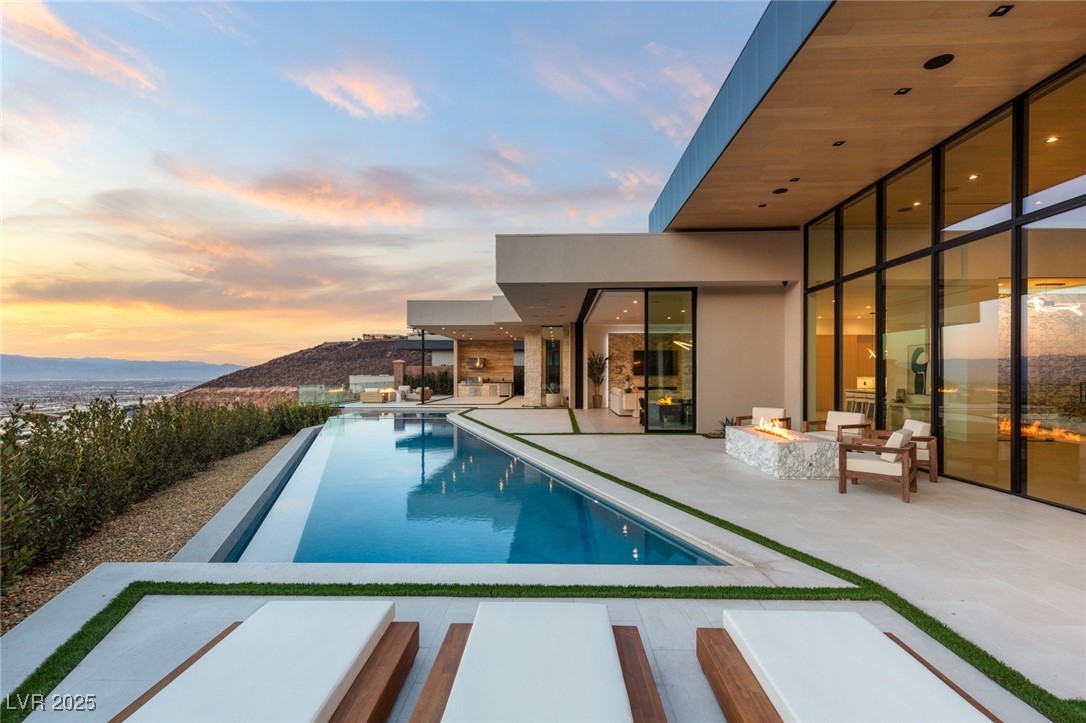 591 Cityview Ridge Drive Henderson, NV 89012 - Photo 43 of 61