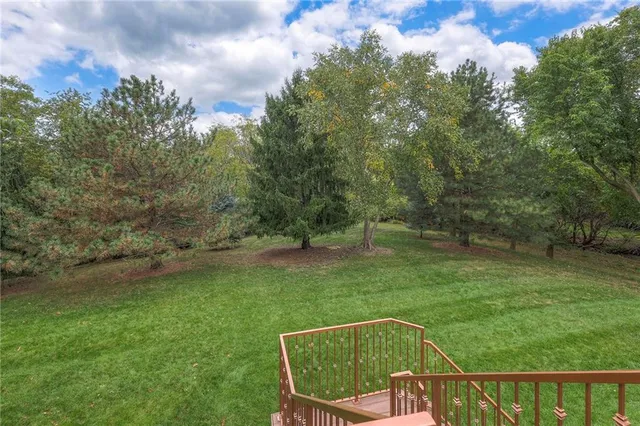 $1,300,000 | 416 Northeast Bitter Creek Road, Lee's Summit, MO 64086