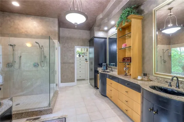 $1,300,000 | 416 Northeast Bitter Creek Road, Lee's Summit, MO 64086