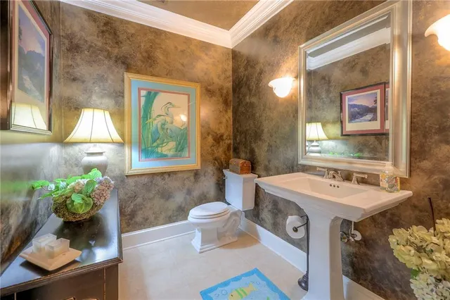 $1,300,000 | 416 Northeast Bitter Creek Road, Lee's Summit, MO 64086