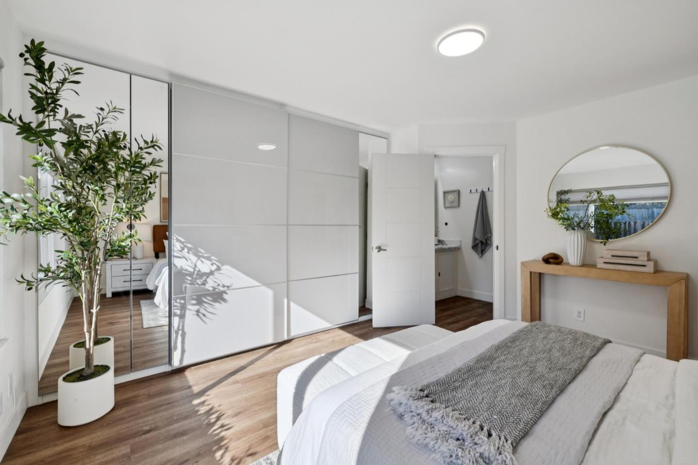 17 Cassandra Way Mountain View, CA 94043 - Photo 12 of 29