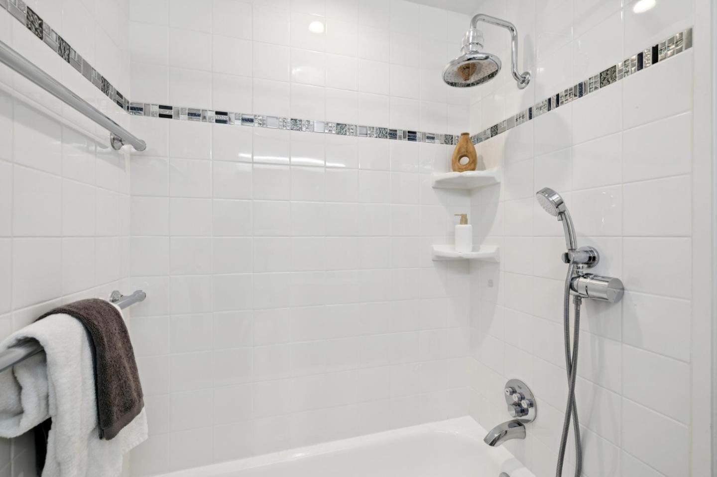 17 Cassandra Way Mountain View, CA 94043 - Photo 19 of 29