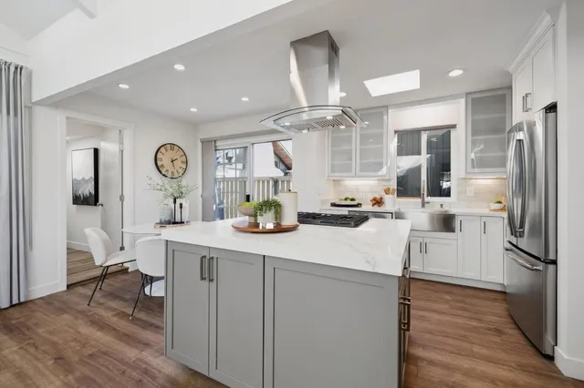 $1,195,000 | 17 Cassandra Way, Mountain View, CA 94043